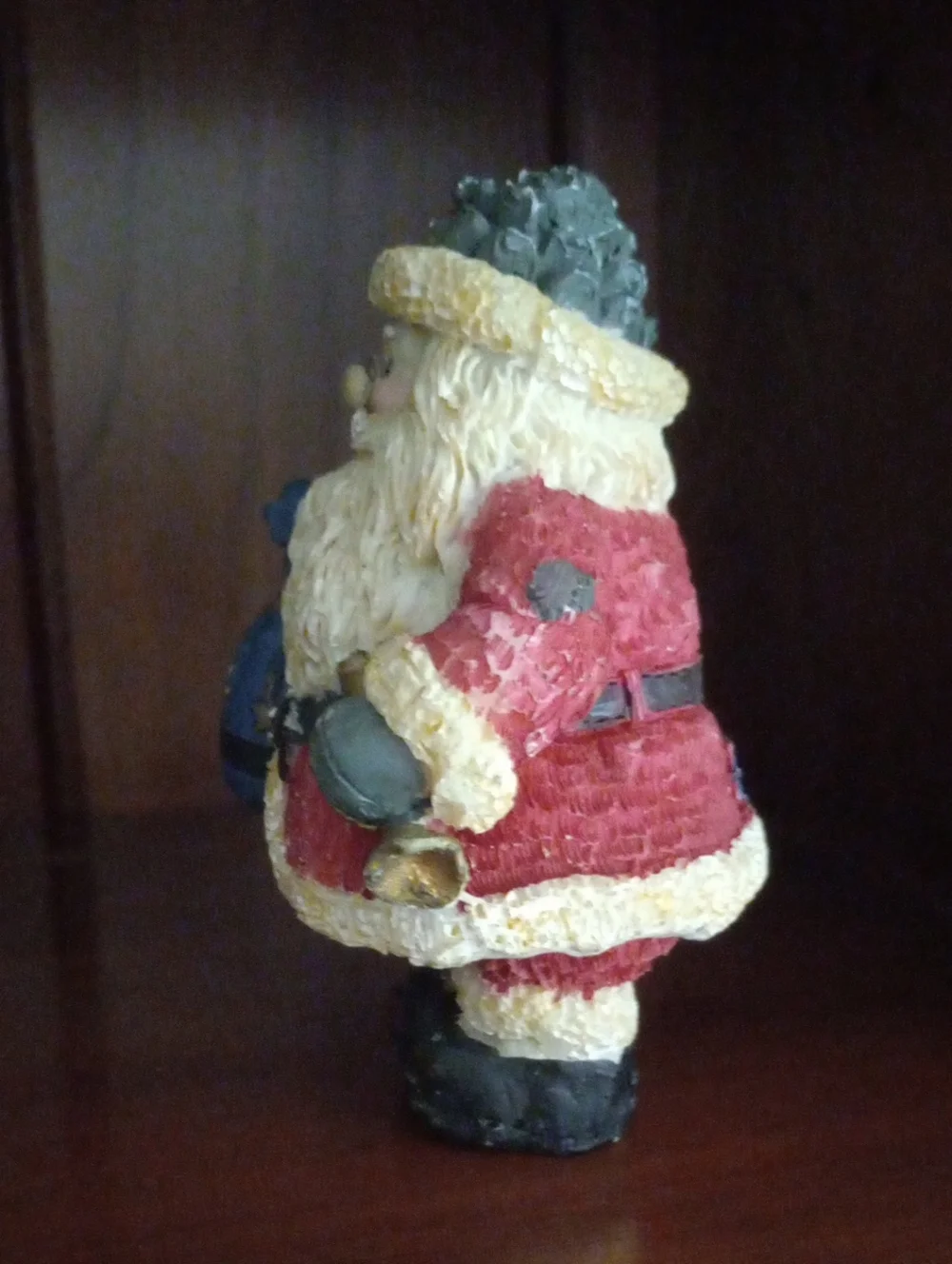 Rustic Old World Santa Claus Wood Look Carved Resin Christmas Figurine
